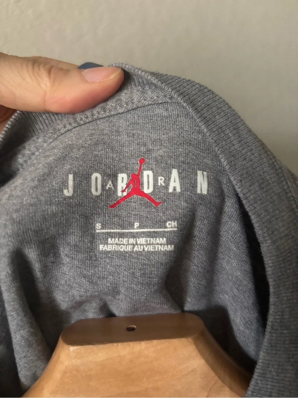 Jordan Flight Essentials 23 Jumpman Graphic T Shirt Gray Mens Small